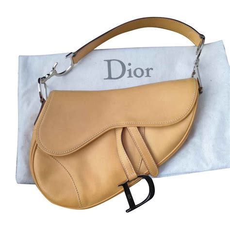 prix sac dior selle de cheval|sac saddle cuir de veau.